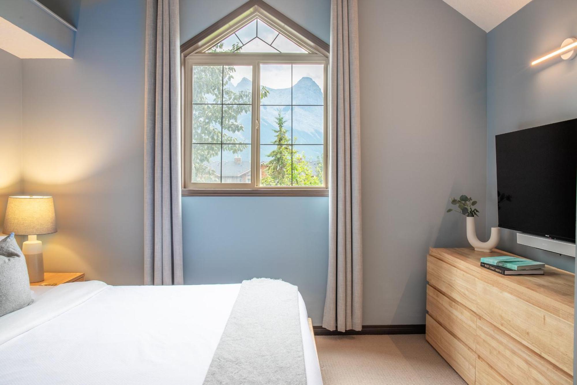 캔모어 Grassihaus Mountain Getaway 아파트 외부 사진